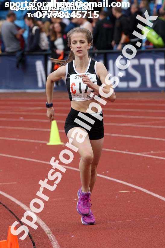 Womens under-17s 3 stage relay, Northern Senior 6 and 4 and Junior Stage Road Relays, SportsCity, Manchester. Photo:  David T. Hewitson/Sports for All Pics